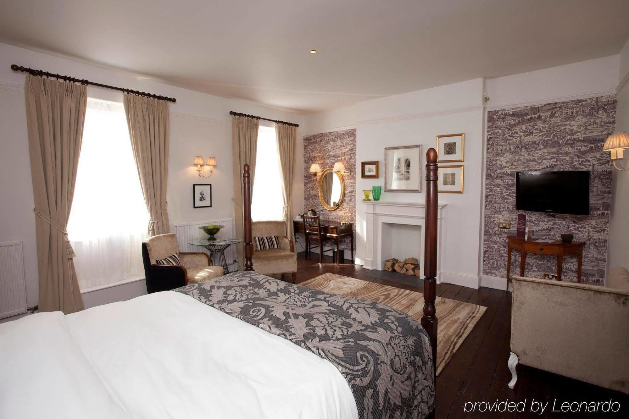 The Fleece At Cirencester Cameră foto A room at the hotel